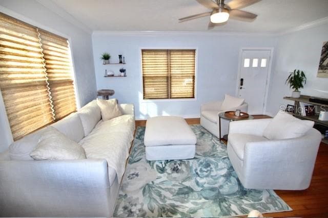 Photo - 230 E Esther St