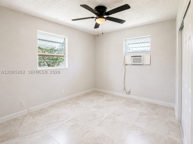 Photo - 2631 NW 6th St