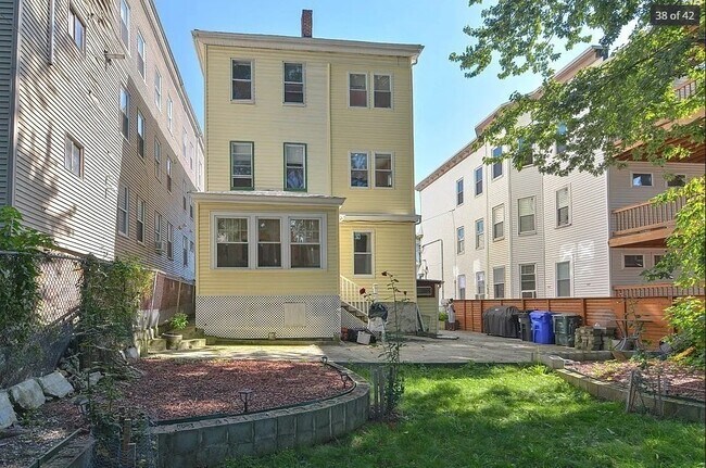 Photo - 47 Mozart St Unit 0