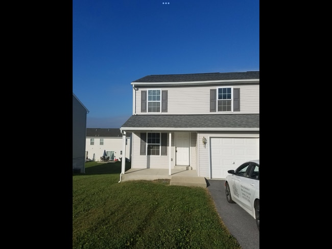 Photo - Lovely Muhlenberg Semi Detached!