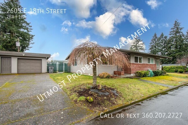 Cozy 2BD 1BA Duplex Near Downtown Vancouve... - Cozy 2BD 1BA Duplex Near Downtown Vancouve... House