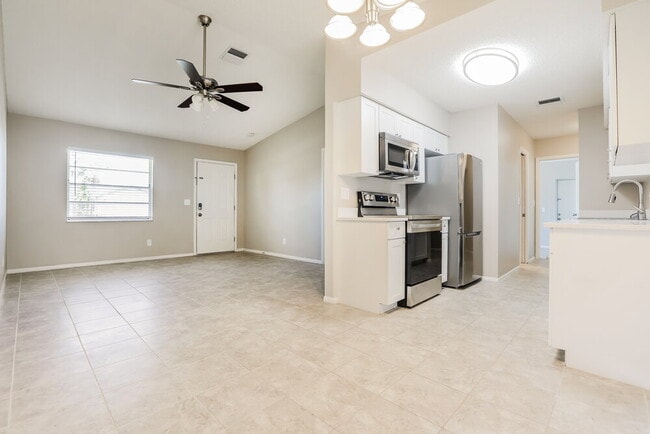 Photo - 7072 Bougainvillea St