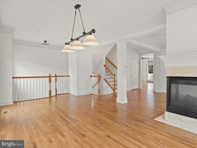 Photo - 7980 Vigne Ct