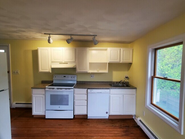 Photo - 3 Henderson Ct Apartments Unit 3B Henderson Court