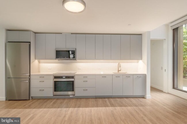 Photo - 1630 Columbia Rd NW Unit 104