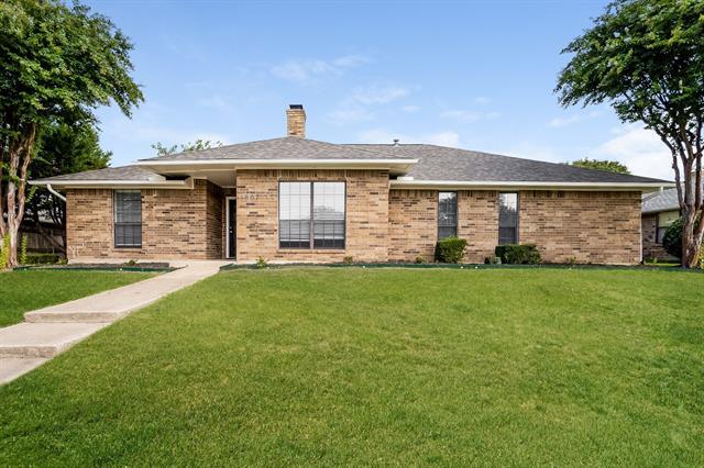 Photo - 1607 E Peters Colony Rd House