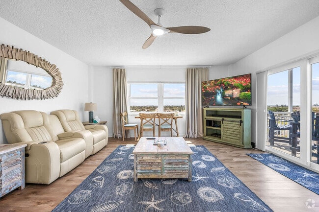 Building Photo - 205 Jimmy Buffett Mem Hwy Rental