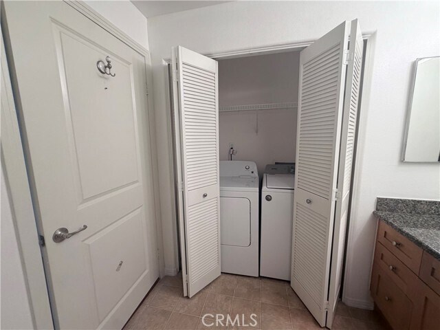 100 S Alameda St Unit 318