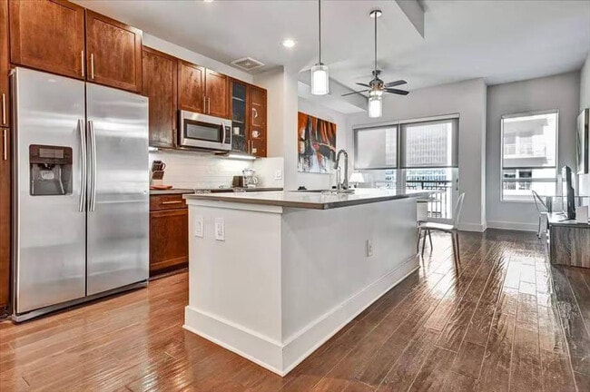 Photo - 782 Peachtree St NE Unit ID1039842P