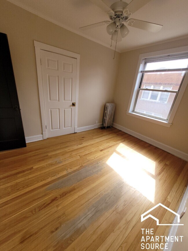 Photo - 2342 W Touhy Ave Unit 2342 West Touhy Ave