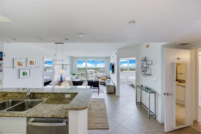 Photo - 19501 W Country Club Dr Unit 2412