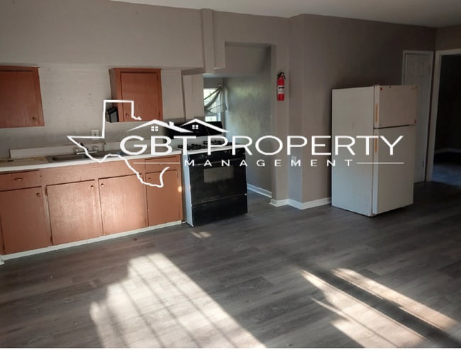 Photo - 516 W Ave B Unidad 3