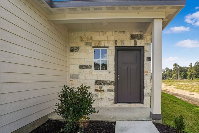 Building Photo - 25980 Liberation Rd Rental