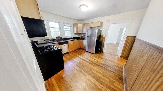 Photo - Renovated 4-Bedroom in Mission Hill | Pet Friendly | Steps to Longwood & the Orange Line