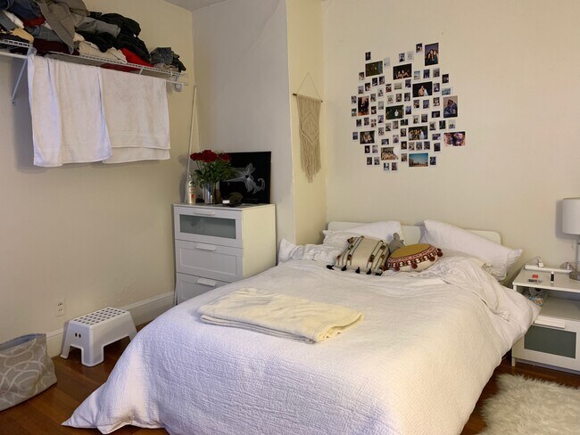 Photo - 1999 Commonwealth Ave Unit 25