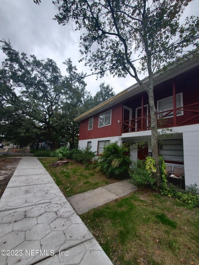 Photo - 2305 Myra St Unit 3