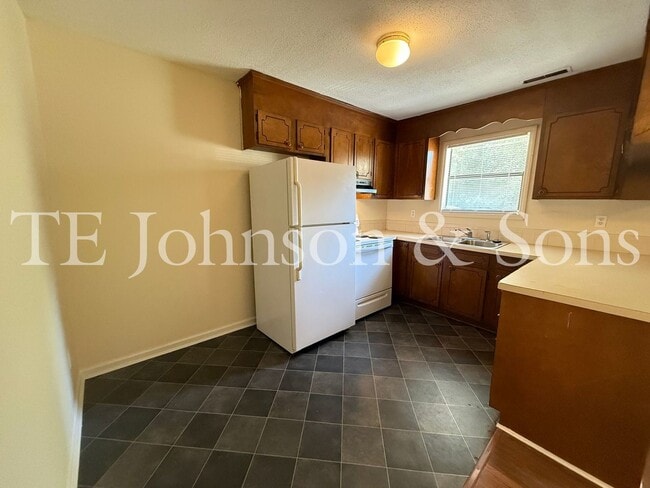 Photo - 1506 Oakshire-Water Included Unidad 1506 Oakshire D