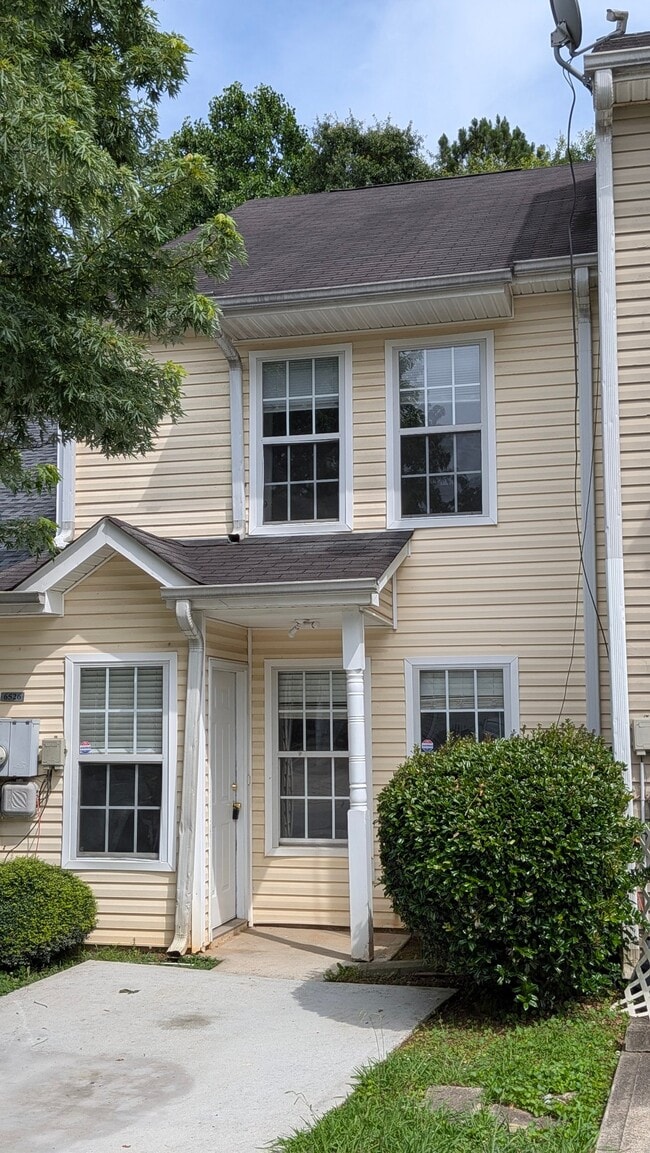 Building Photo - 6526 Wellington Chase Ct