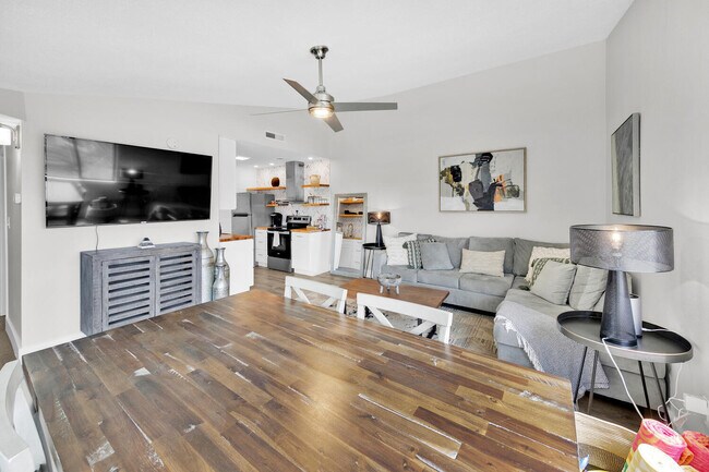 Photo - 107 Surf Song Ln Unit A24