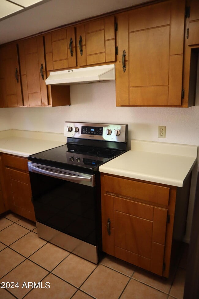 Photo - 2281 S Iris Dr