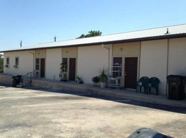 Building Photo - 1410 Marlton St Unit 6