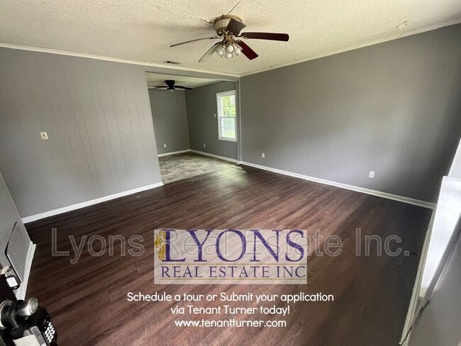 Photo - 800 Ponderosa Dr
