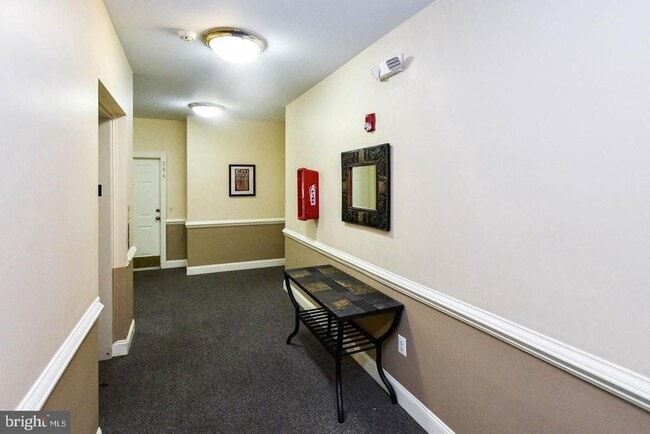 Photo - 15616 Everglade Ln Unit 201