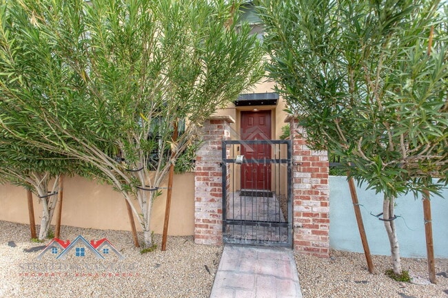 Photo - 1406 W Main St