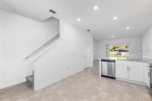 Photo - 2995 Skyline Lp