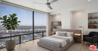 Building Photo - 4314 Marina City Dr
