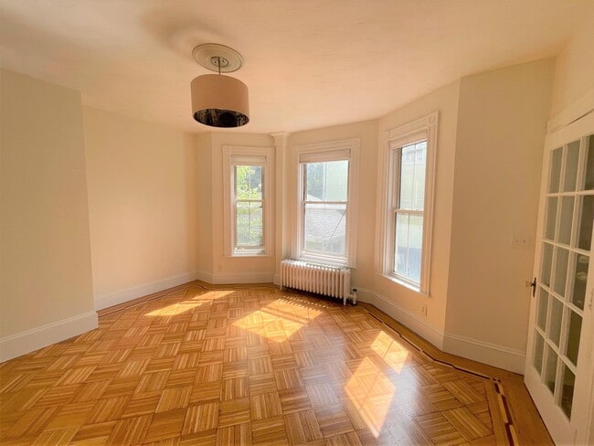 Building Photo - 83 Dexter St Unit 1