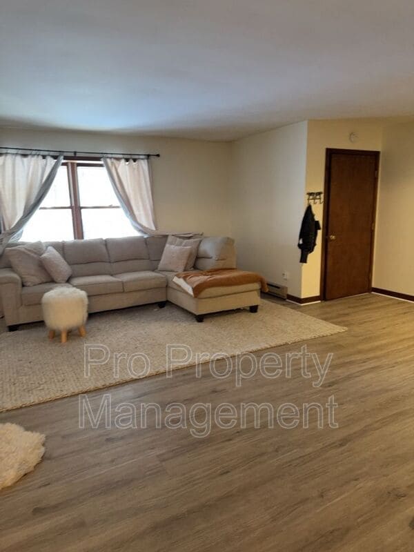 Photo - 60 Westwood Rd