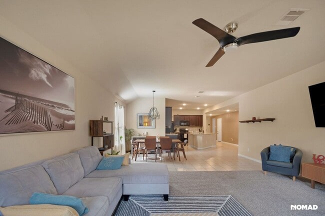 Photo - 28706 Innes Park Pl