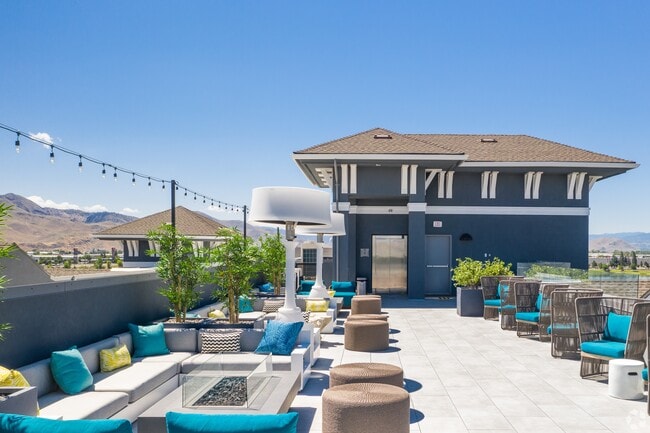 Waterfront At The Marina Apartments