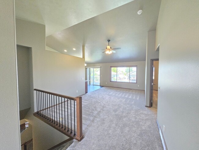 Building Photo - East Sioux Falls 4 Bed, 3 Bath Walkout Twi... Rental