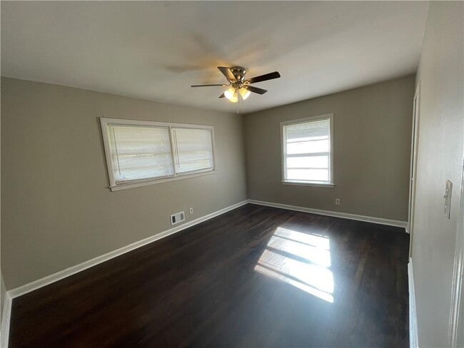 Photo - 3043 Glendale Ct