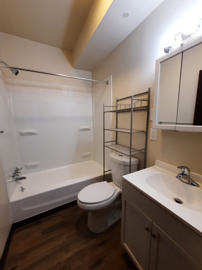 Photo - 7318 Buffalo Ave Unit 2