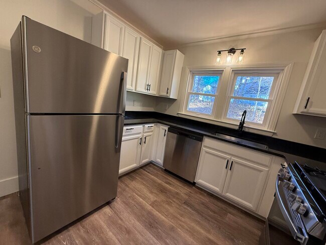 Photo - 42 Woodland Ave