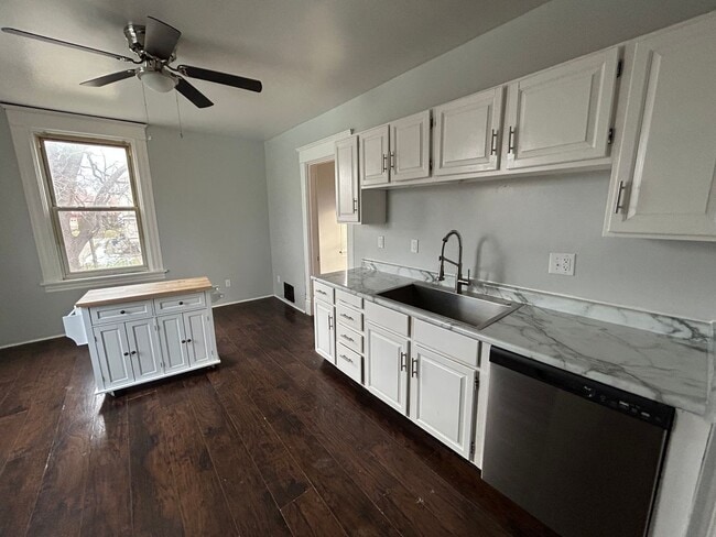 Photo - Cozy Duplex in Cheviot Unit 2
