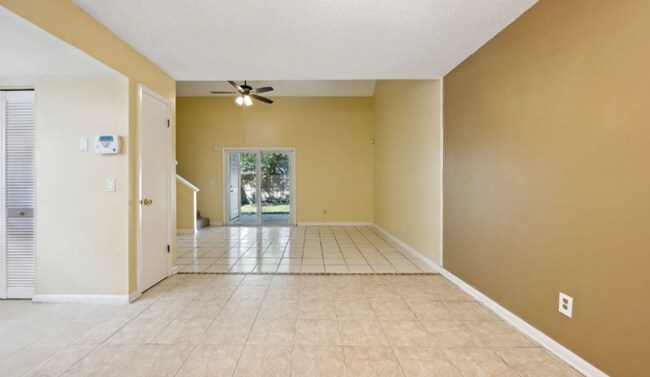 Photo - 2/2 townhome located near NAS Jax