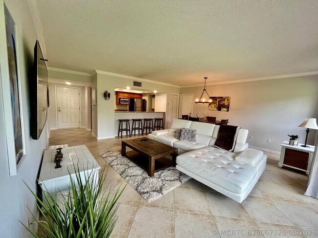 Photo - 11863 Wimbledon Cir Unit 401