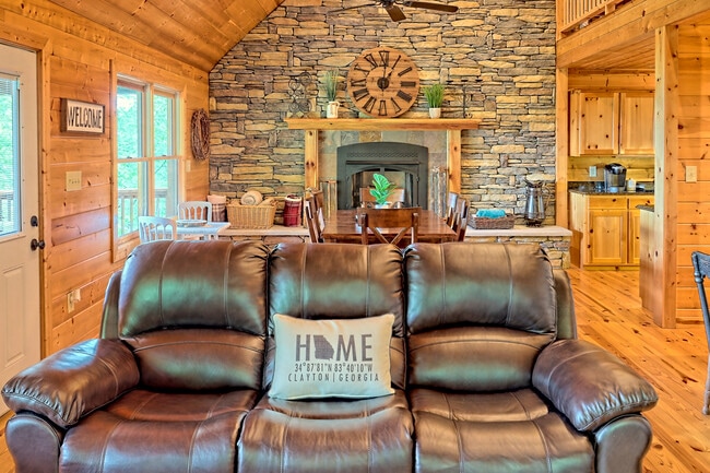 Photo - 672 Screamer Dr