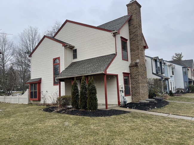 Photo - 1 Carlyle Ct Townhome