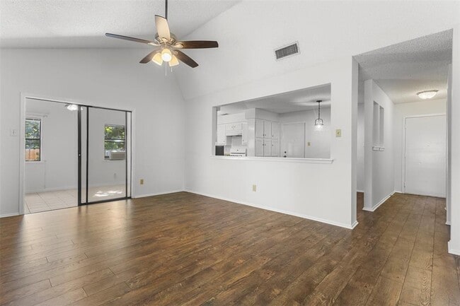 Photo - 3810 Spring Creek Rd