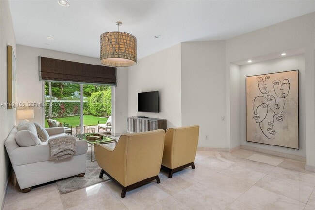 Photo - 896 Spinnaker Dr