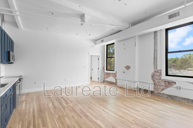 Photo - 1736 E 31st Ave