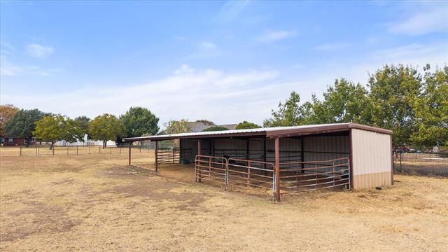 Photo - 5250 Plainview Rd