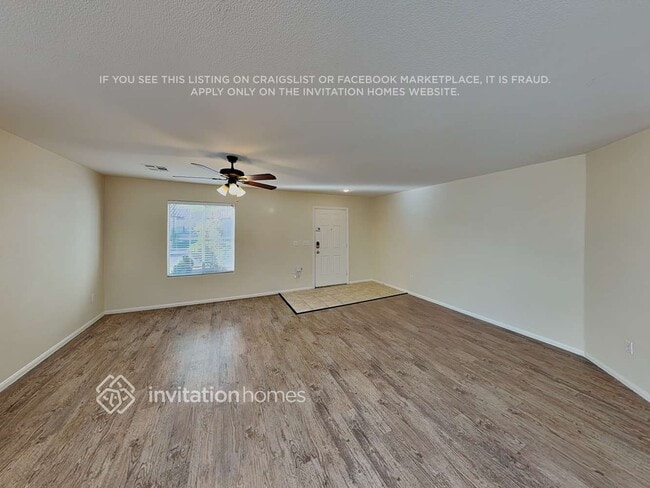 Photo - 3328 Famiglia Dr