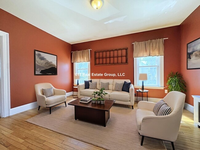 Photo - 1 Everett Square Townhome