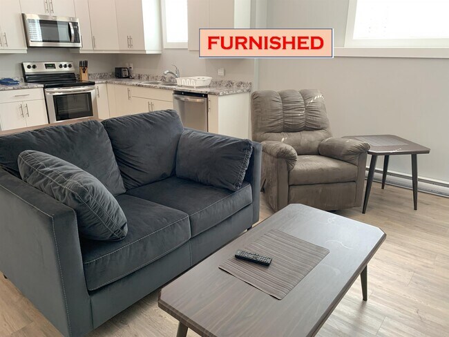 Photo - 8711-B-8785 85 St